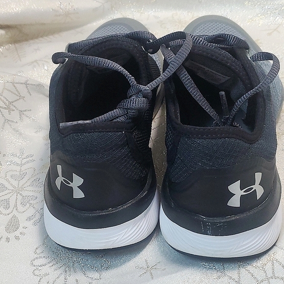 Women's Under Armour Charged Push Cross-Trainer Shoes Size 8.5 - Picture 3 of 7